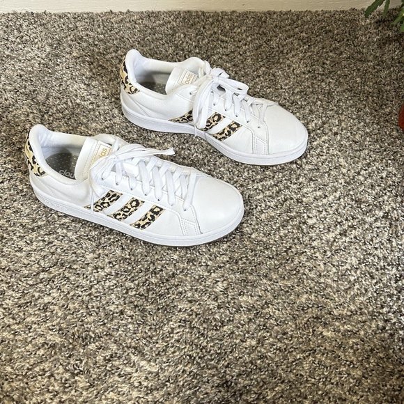 Adidas Grand Court 2.0 Womens Athletic Sneakers Shoes Size 9 White Leopard Print - Picture 4 of 10